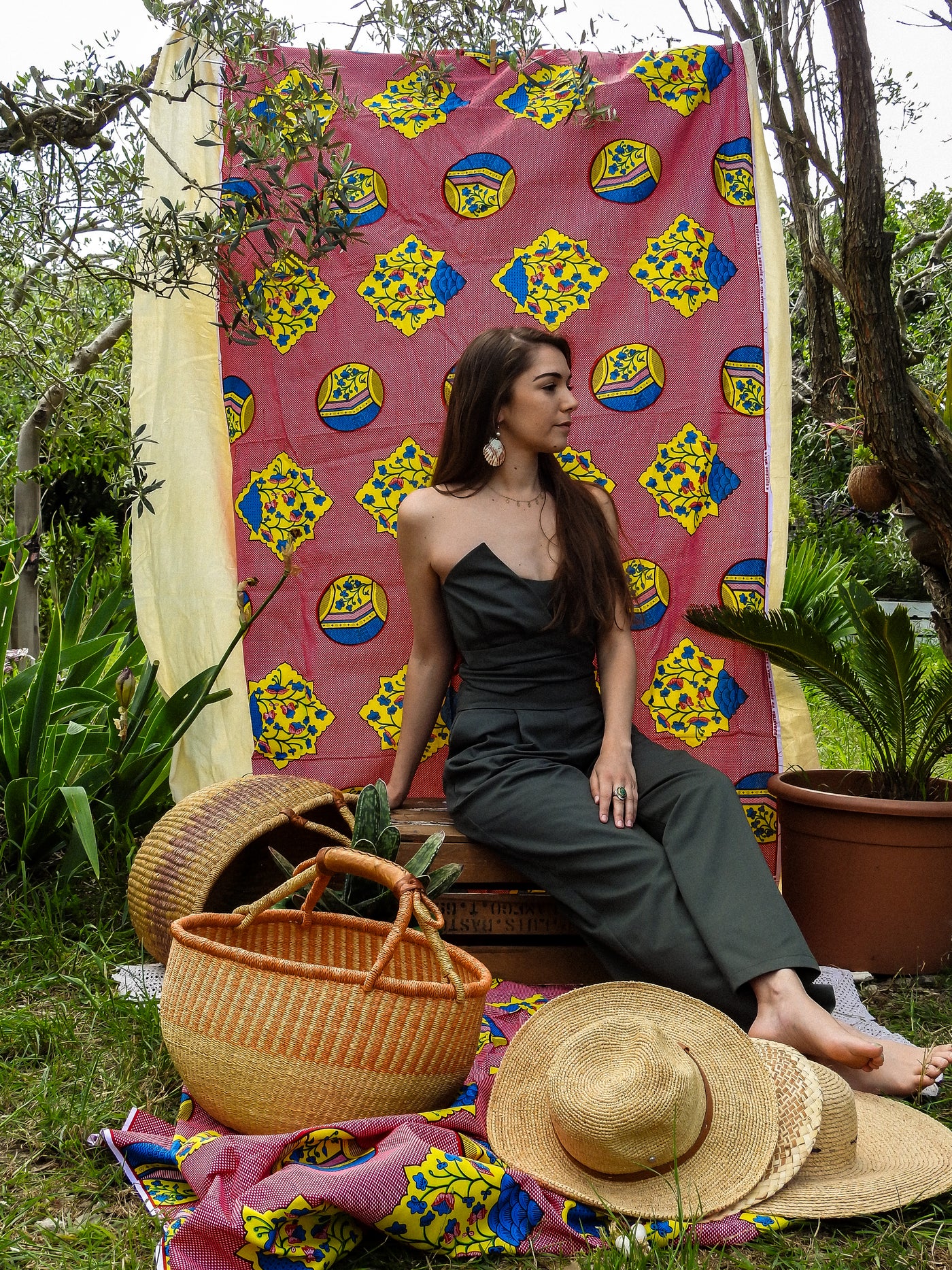 SOPHIE - ENSEMBLE BUSTIER ASYMETRIQUE ET PANTALON PALAZZO KHAKI